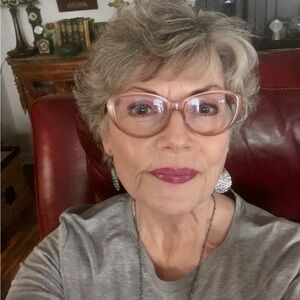 BLACK FRIDAY DEALS- make me a reasonable offer!!